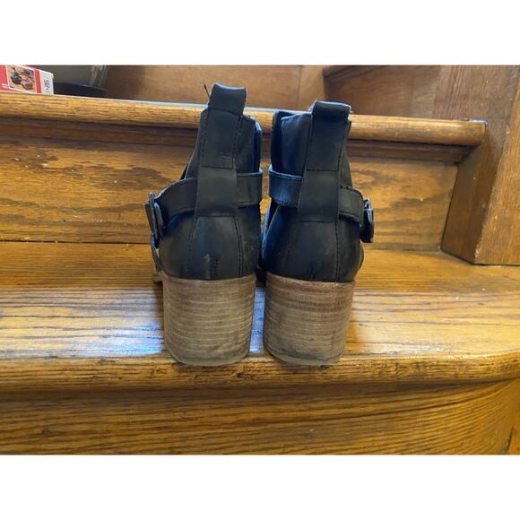 Free People Boots Women's 39 (8.5) Washed Black Back Loop Ankle Bootie - Picture 9 of 12